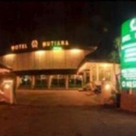 Mutiara Hotel Маланг Экстерьер фото
